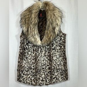 Adrienne Landau Leopard Print Faux Fur Collared Vest! Go ahead, Be Fabulous!!